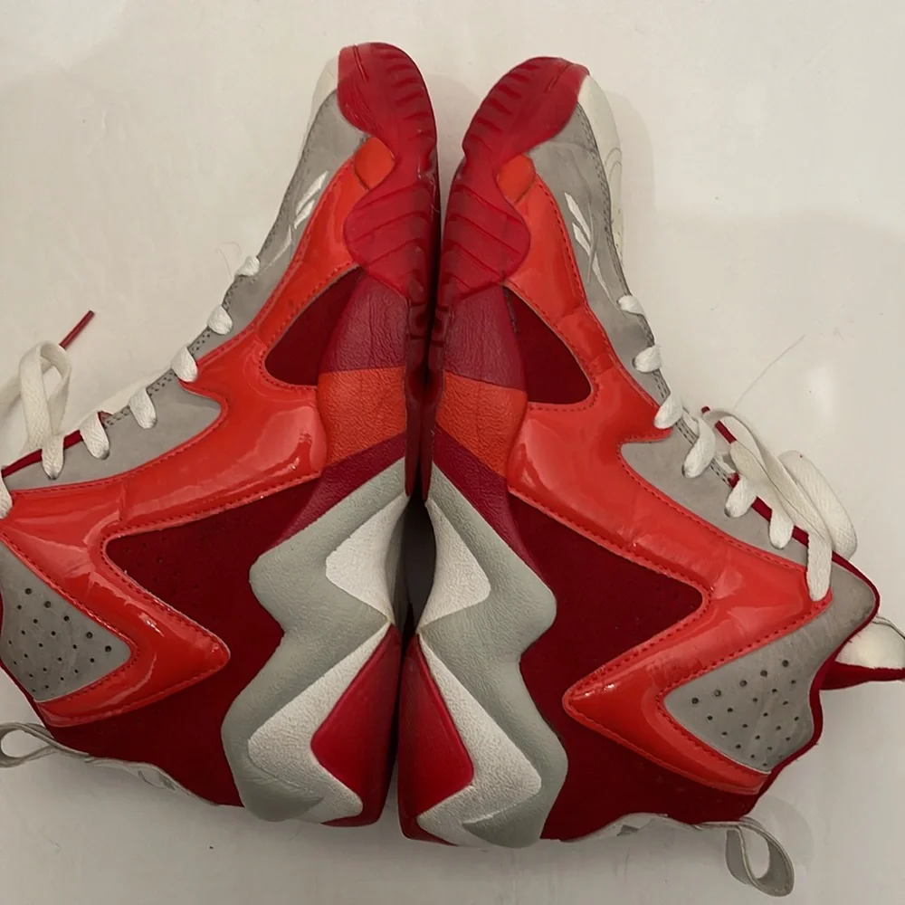REEBOK KAMIKAZE 2 MID GHOST OF CHRISTMAS PAST WHITE/RED SNEAKERS MENS SIZE 8.5